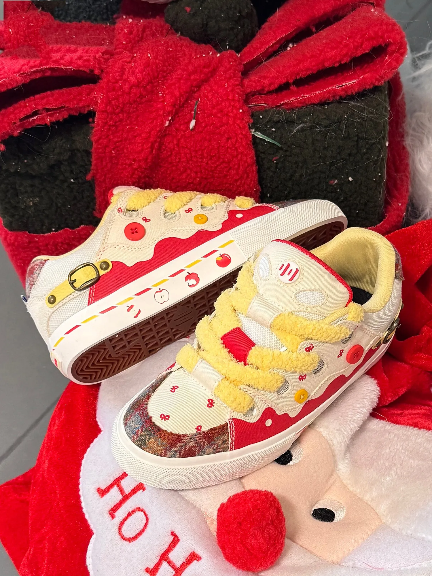 Apple-Inspired Casual Puffer Shoes