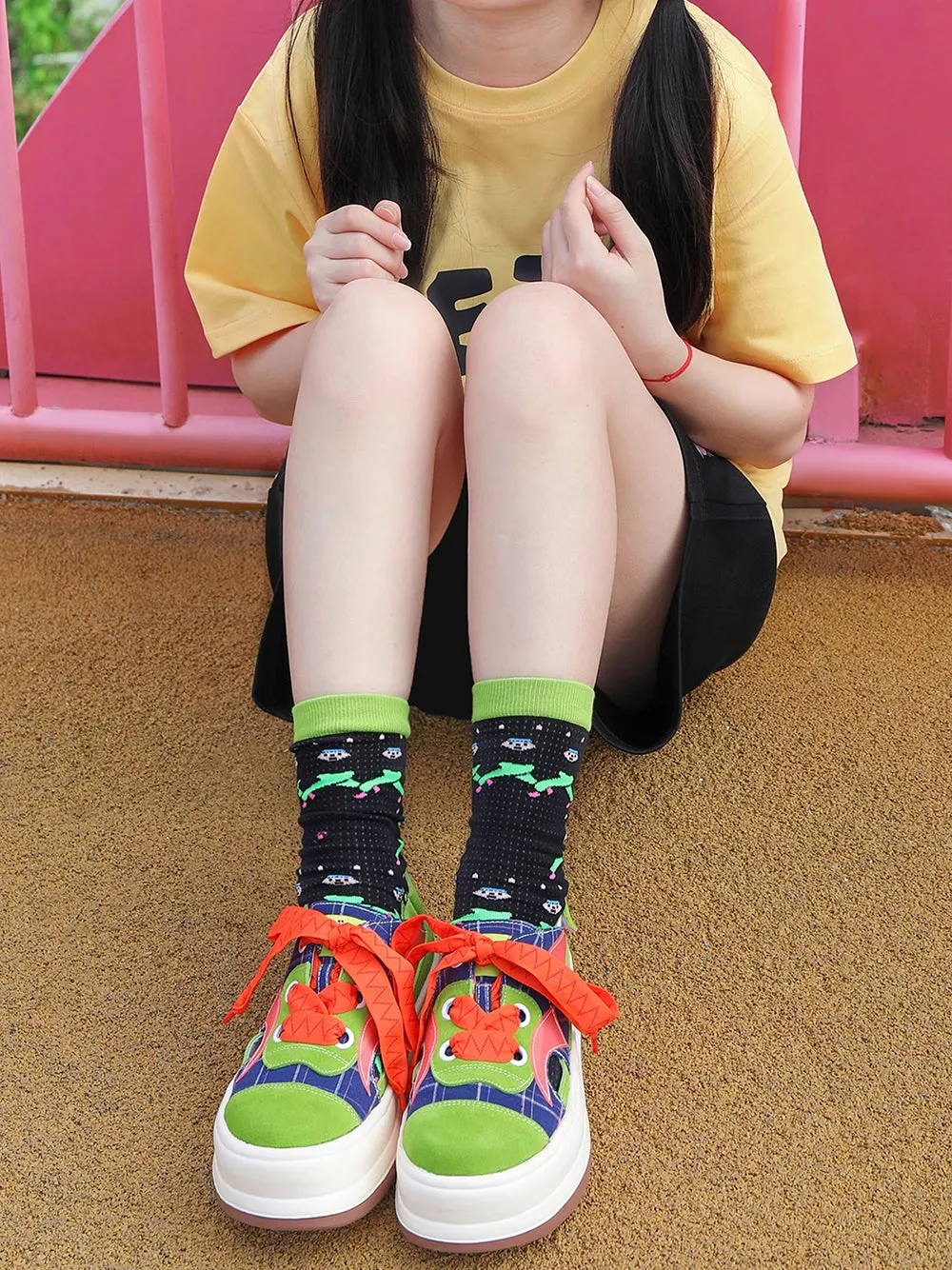 Color-Blocked Round-Toe Casual Shoes