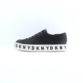 DKNY .