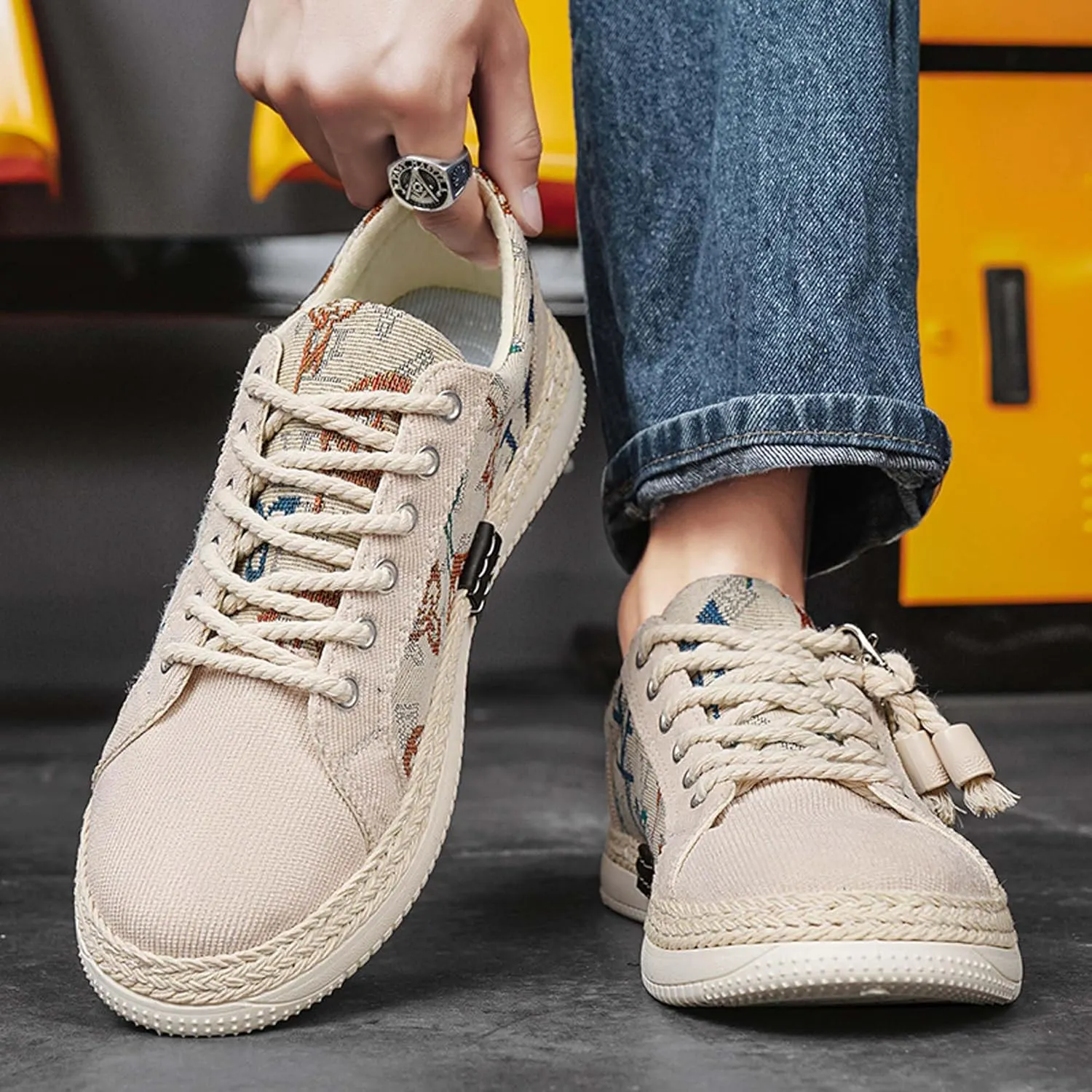 Men's Casual Sneakers Fashion Lace-up Canvas Casual Shoes Comfortable Lightweight Slip On Shoes Outdoor Breathable Non-Slip Walking Shoes Casual Loafers
