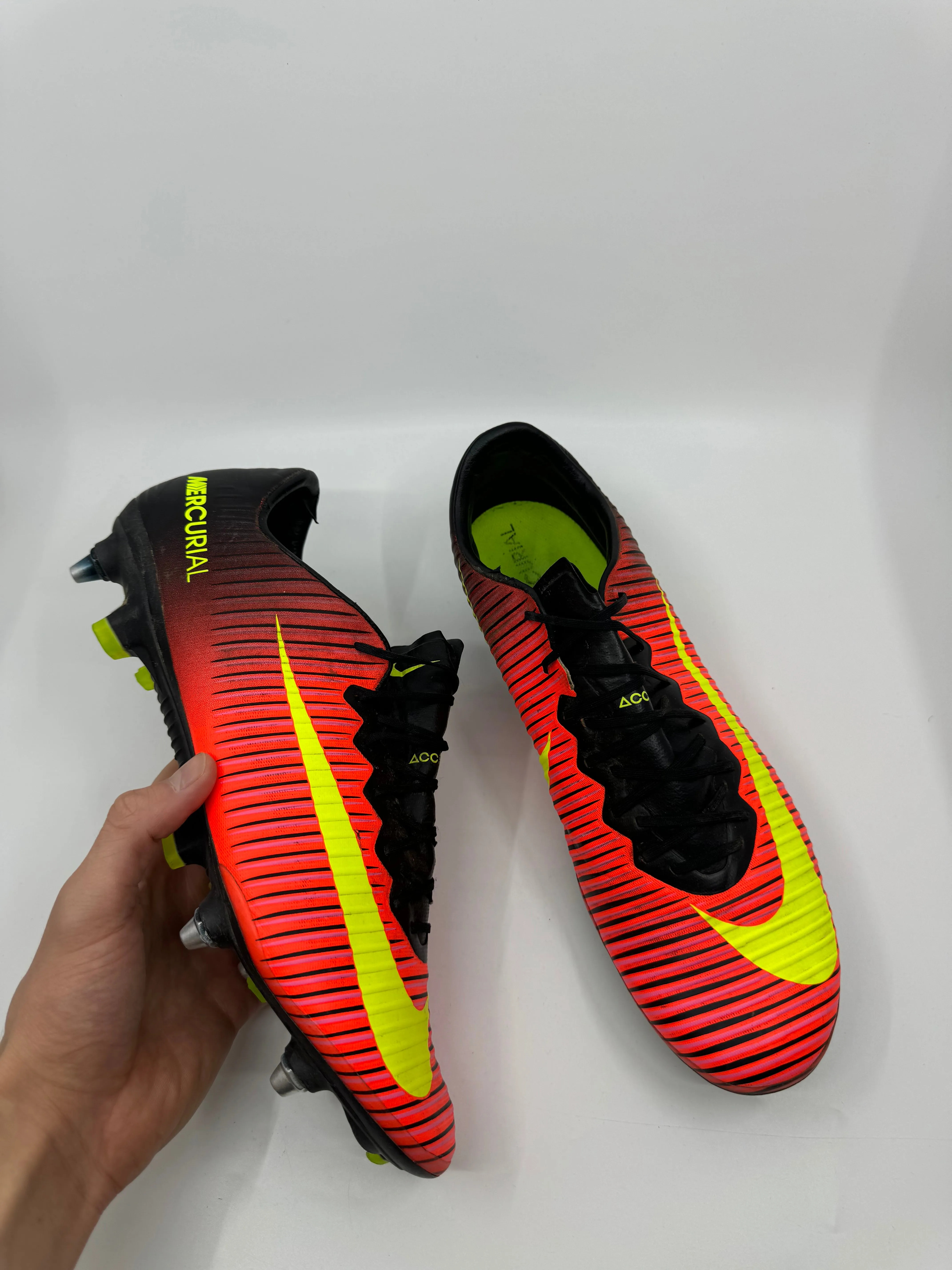 Nike Mercurial Vapor XI - Size 46