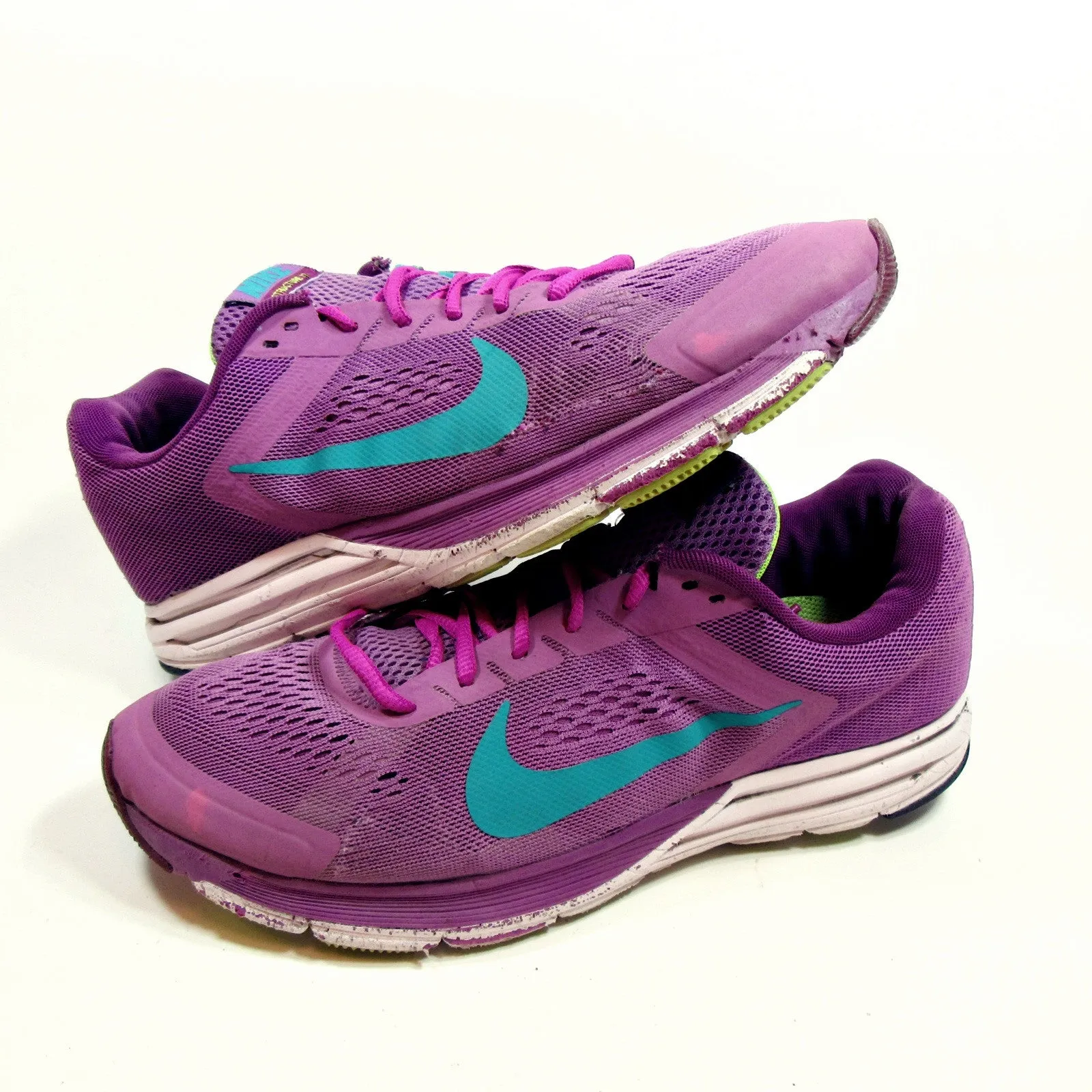 NIKE - Structure 17