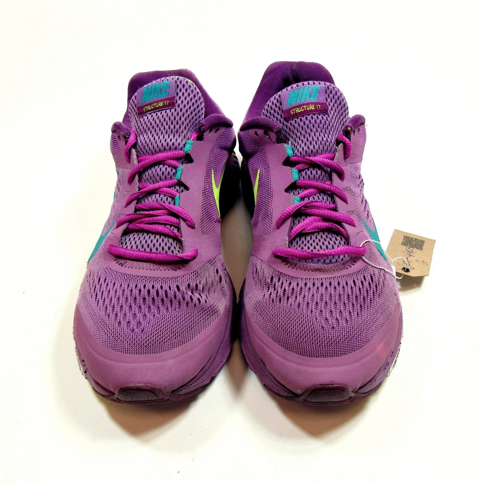 NIKE - Structure 17