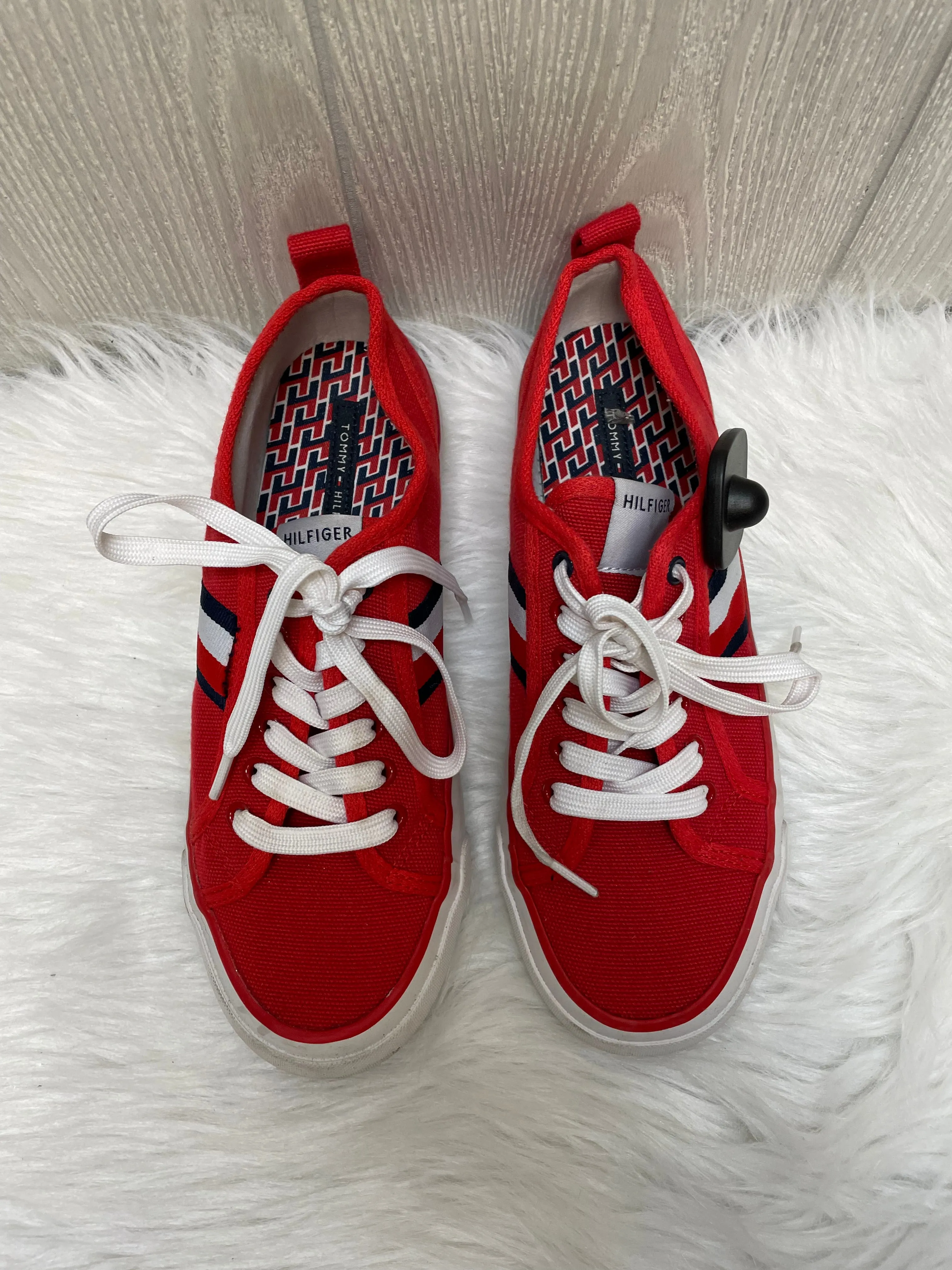 Red Shoes Sneakers Tommy Hilfiger, Size 8